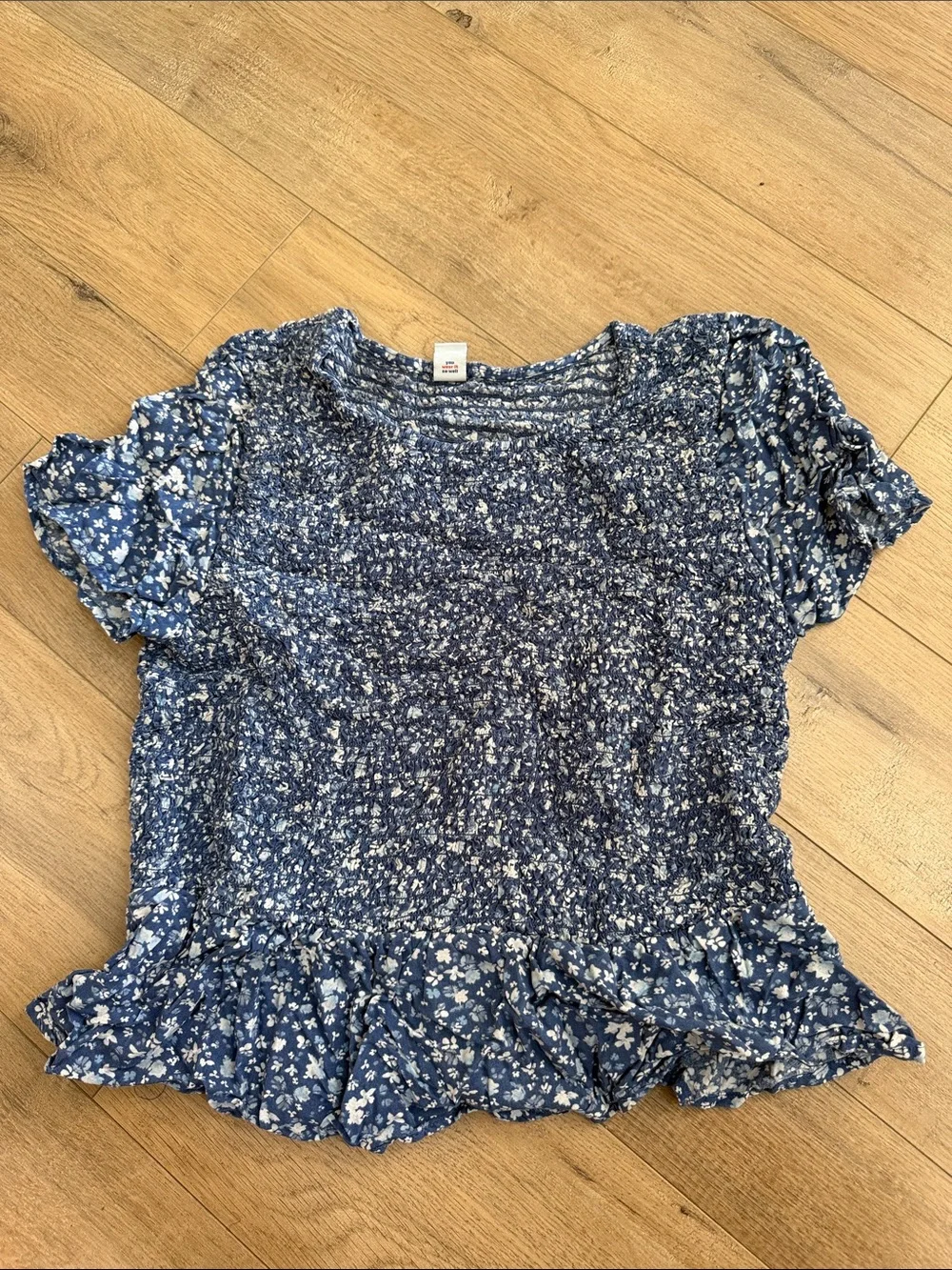 Old Navy Blue Floral Ruffled Short Sleeve Blouse